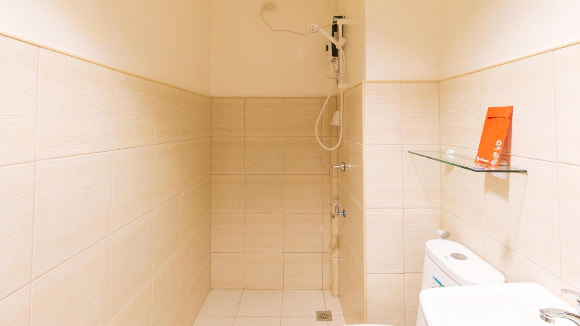 Reddoorz Plus At Alpina Heights Paranaque Paranaque City Kültér fotó