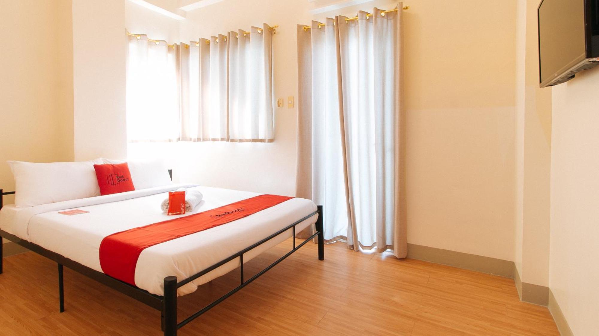 Reddoorz Plus At Alpina Heights Paranaque Paranaque City Kültér fotó
