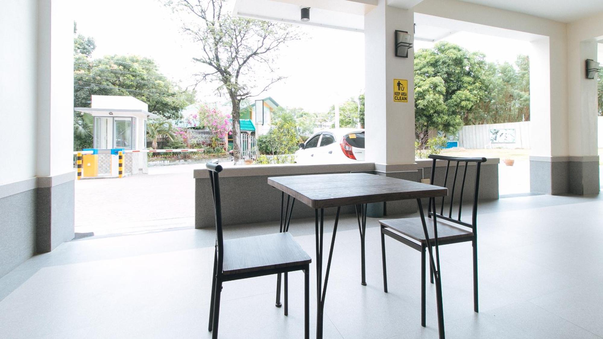Reddoorz Plus At Alpina Heights Paranaque Paranaque City Kültér fotó