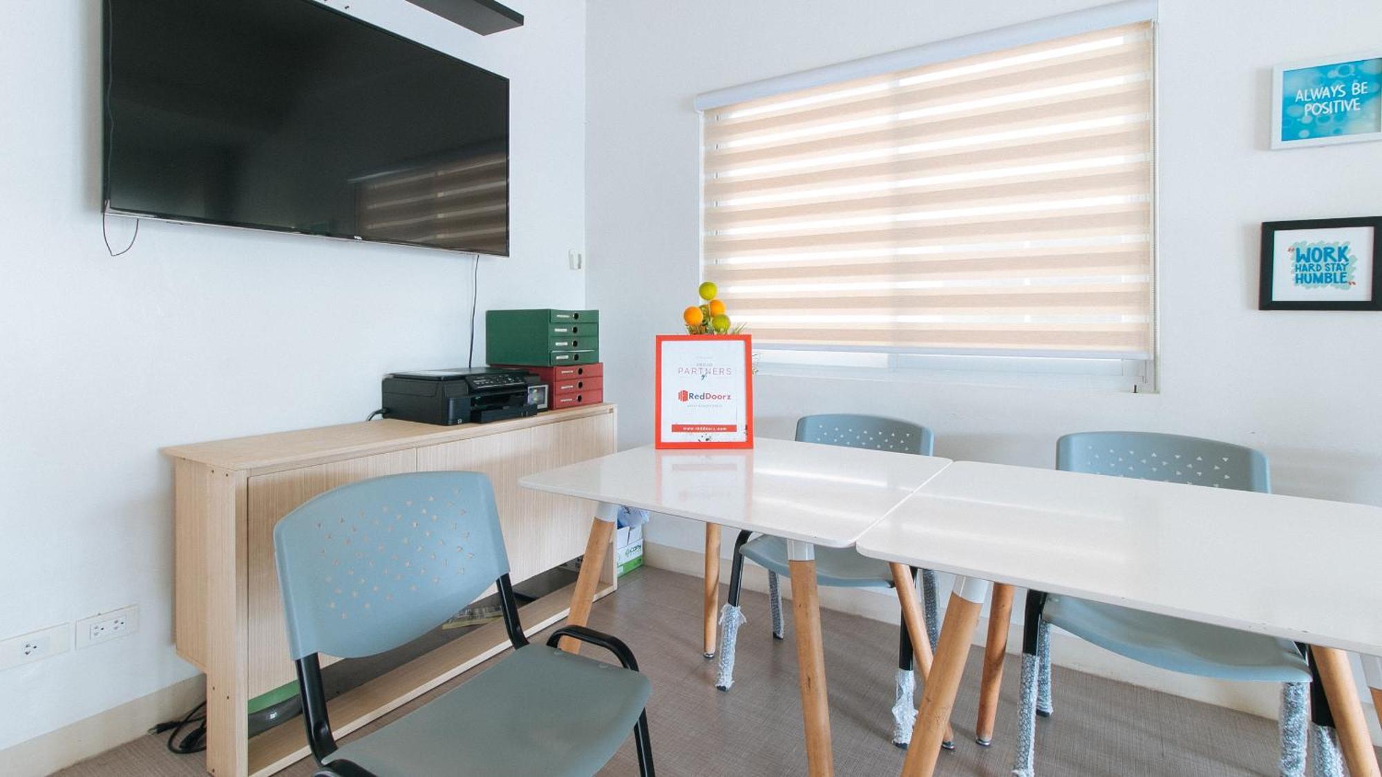 Reddoorz Plus At Alpina Heights Paranaque Paranaque City Kültér fotó