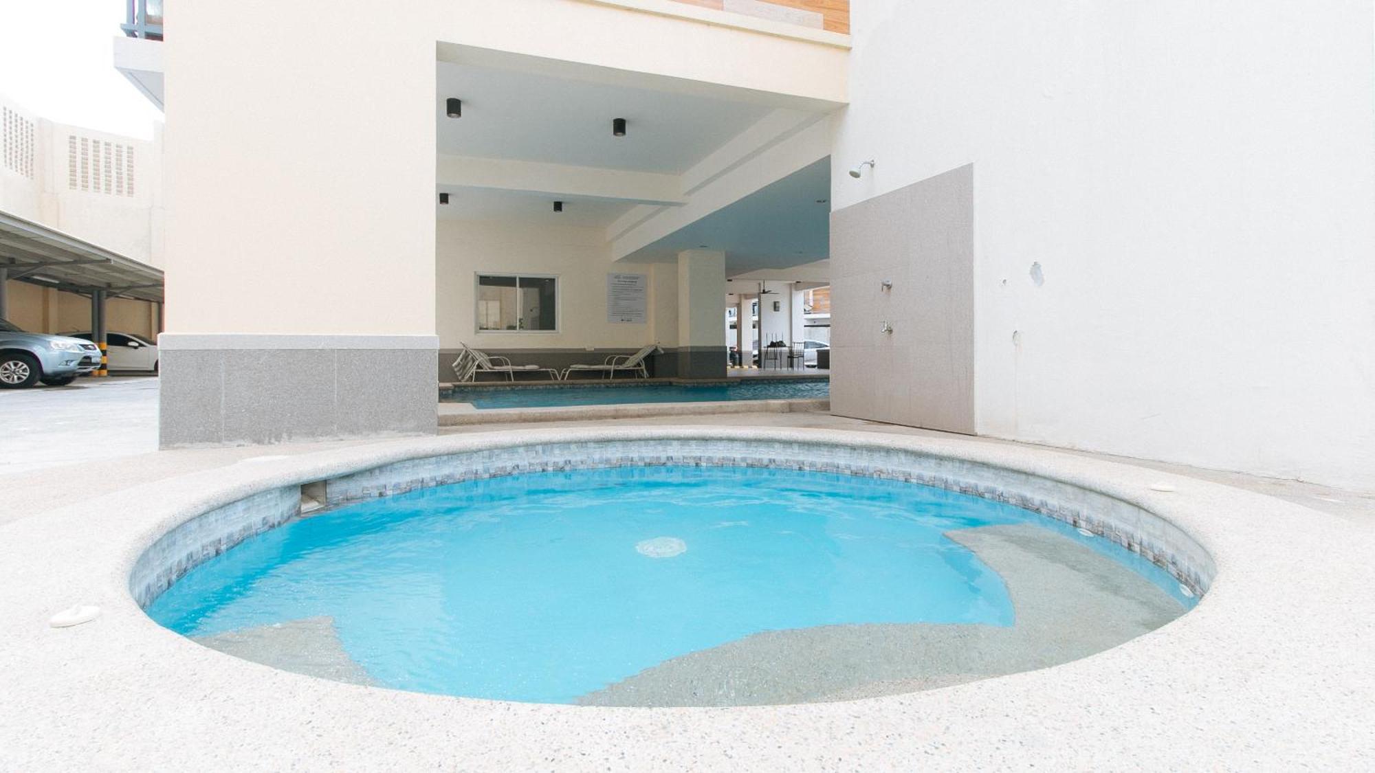 Reddoorz Plus At Alpina Heights Paranaque Paranaque City Kültér fotó